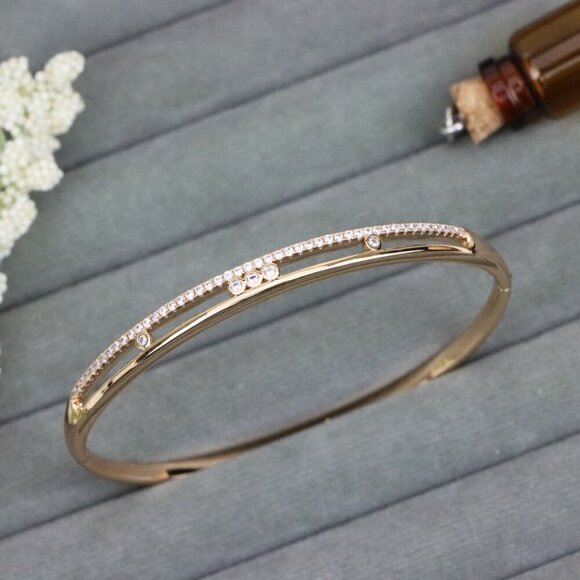 Elegant Rose Gold Plated Bangle with Crystal Detailing, XPBL0568 - Picture 10 of 12
